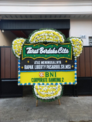 Papan Bunga Duka di Lahumbo