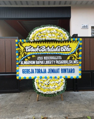 Papan Bunga Duka di Lahumbo