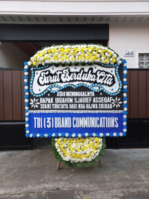 Papan Bunga Duka di Lahumbo